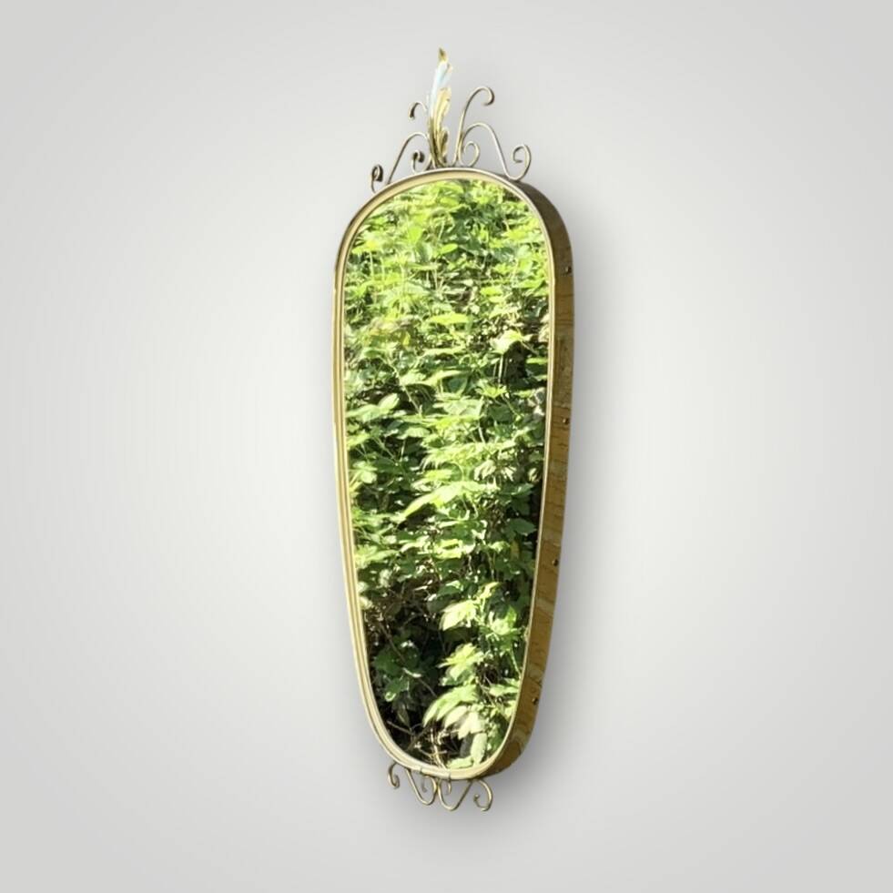 Antique wall mirror in gold metal – Free form –