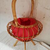 Rattan worker