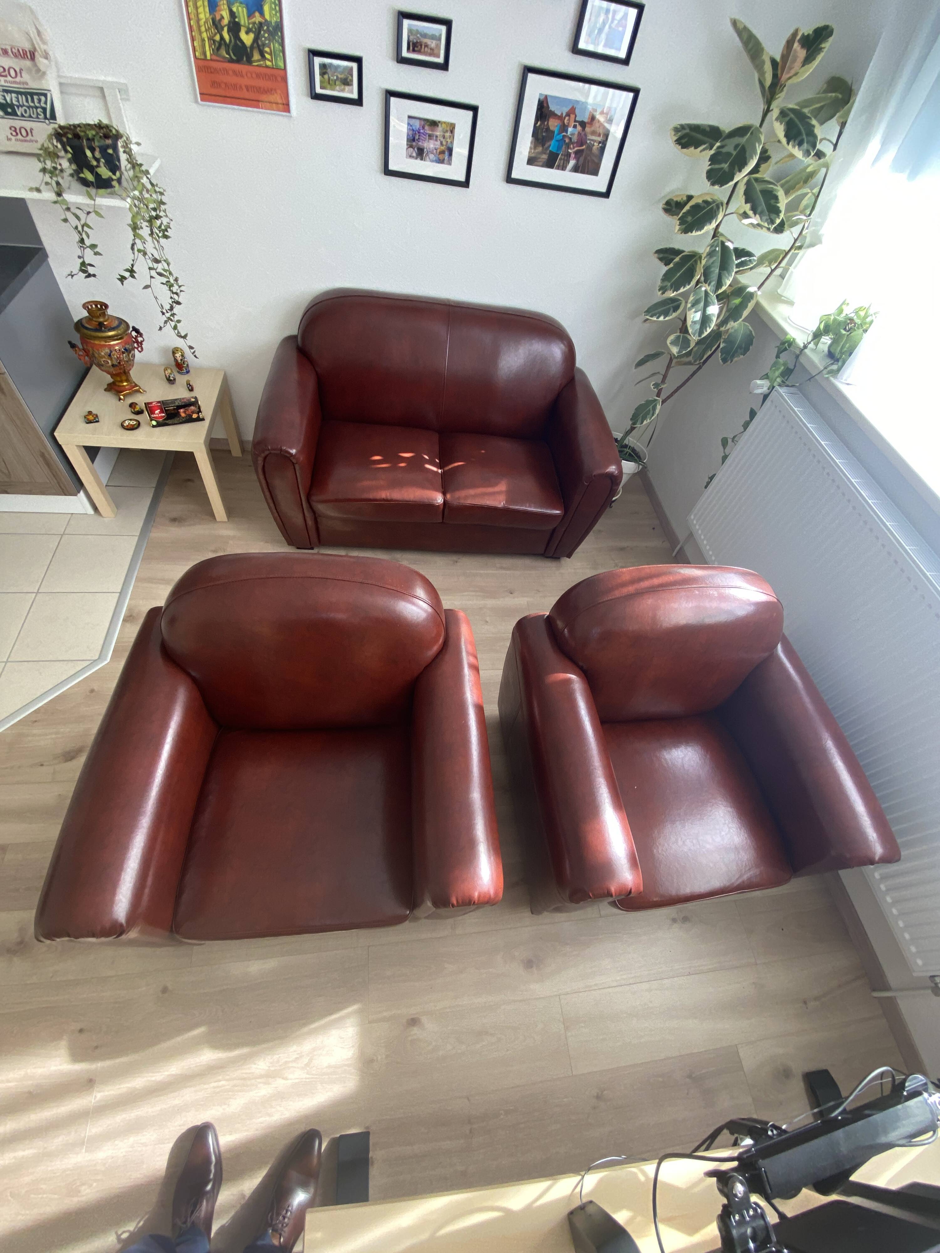 Enzo Fratelli Leather Club Lounge