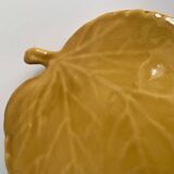 Ceramic leaf trivet