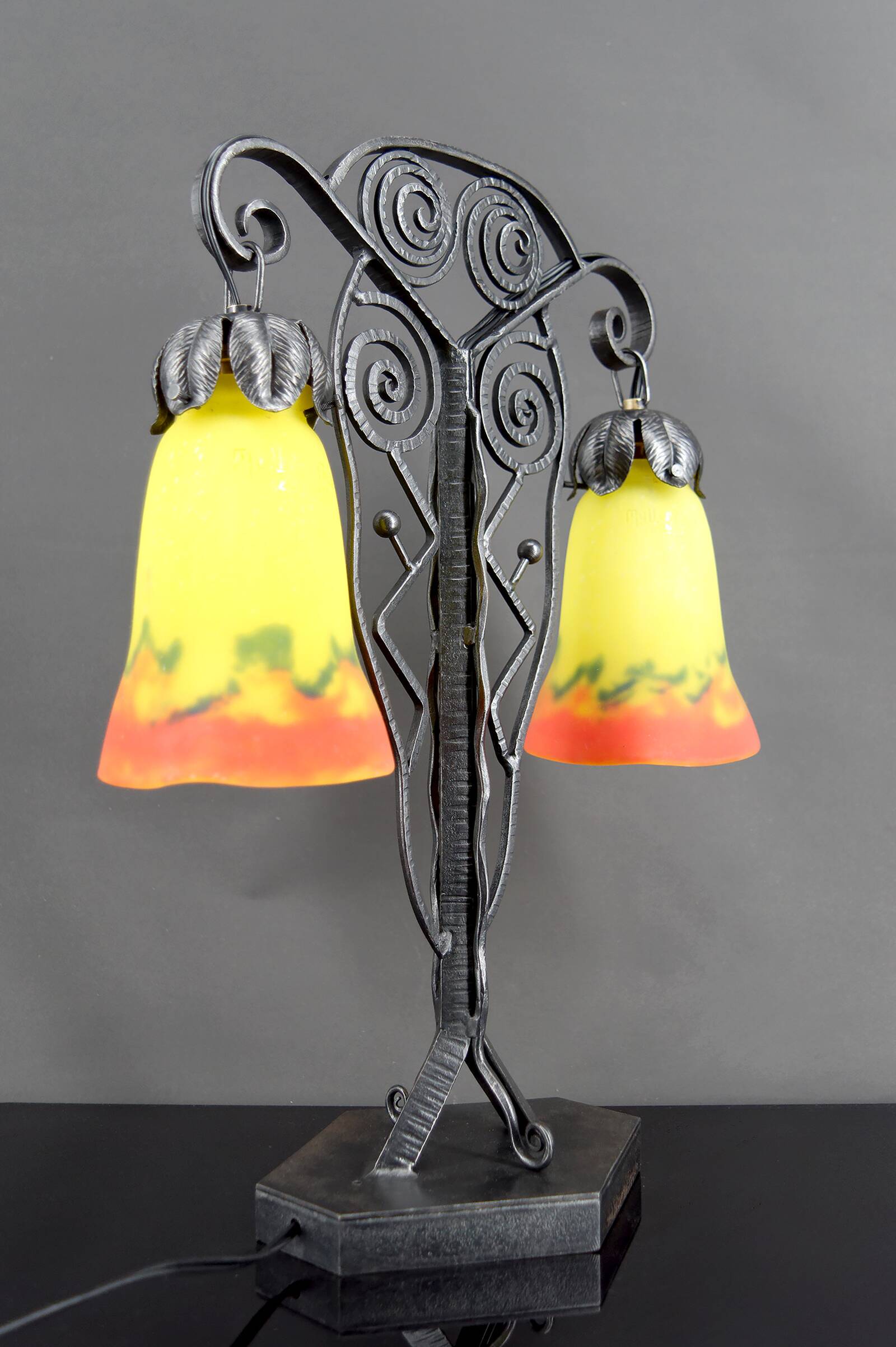 Bicéphale Art Deco lamp in wrought iron – Muller Frères Lunéville, circa 1930
