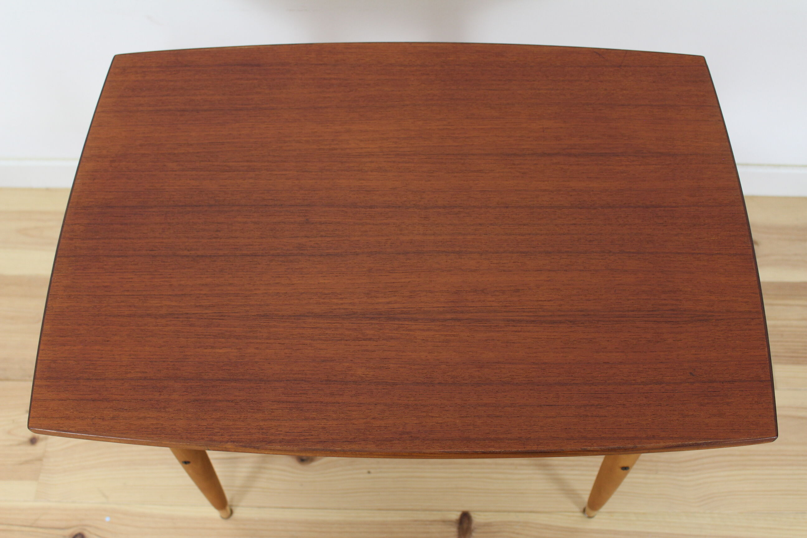 Scandinavian side table, in teak, by Alberts Tibro.