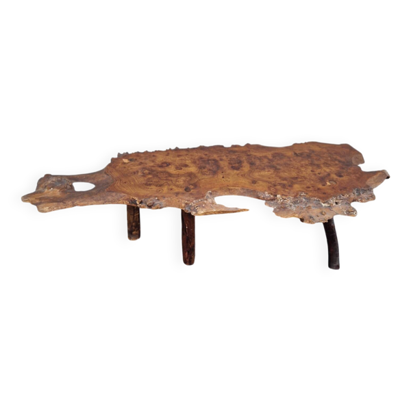 Table basse brutaliste en loupe d'orme