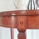 Table ovale marquetée fabrication allemande sohn & cie
