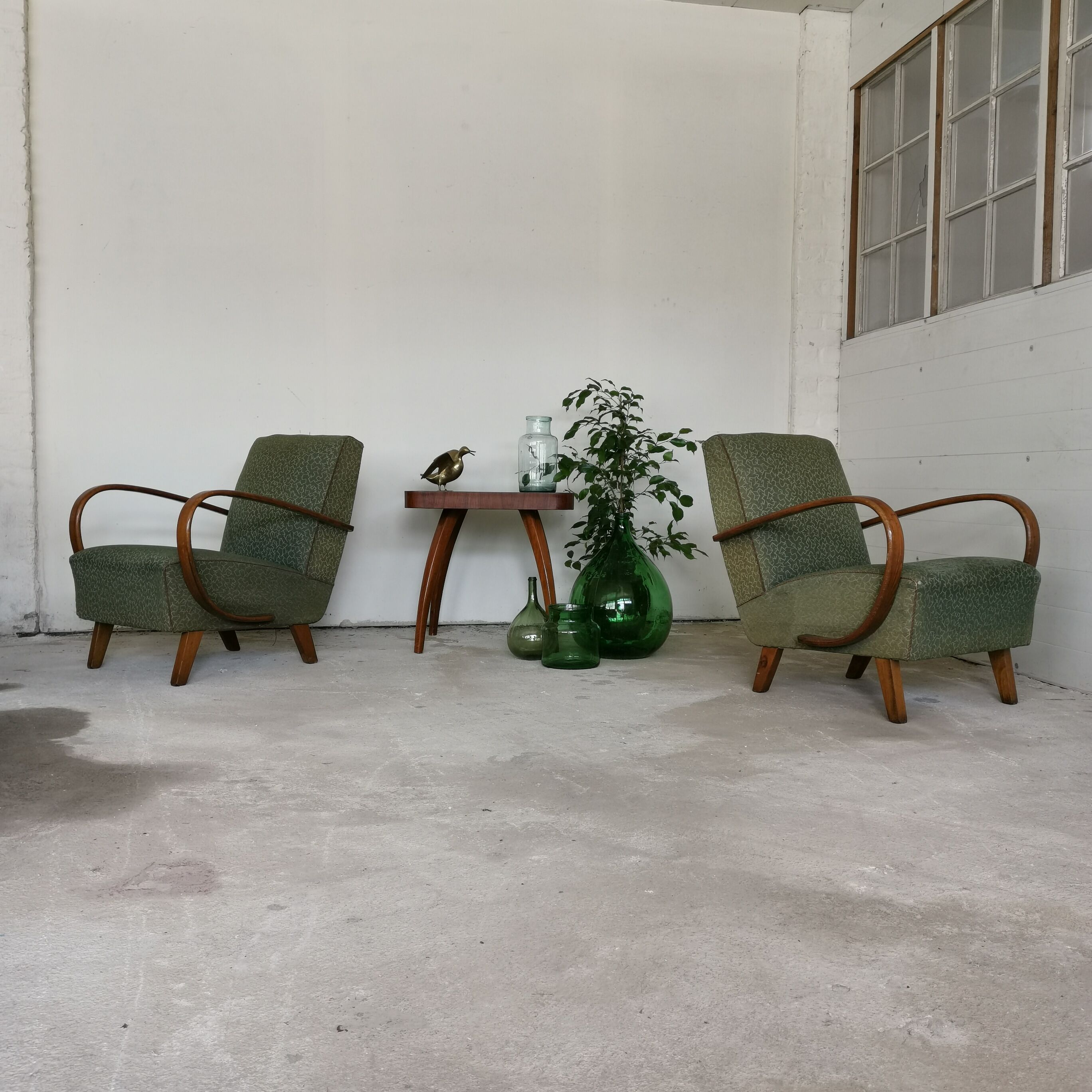 Pair of armchairs H72 by Jindrich Halabala for Ton - Thonet
