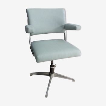 Desk chair in blue fabric