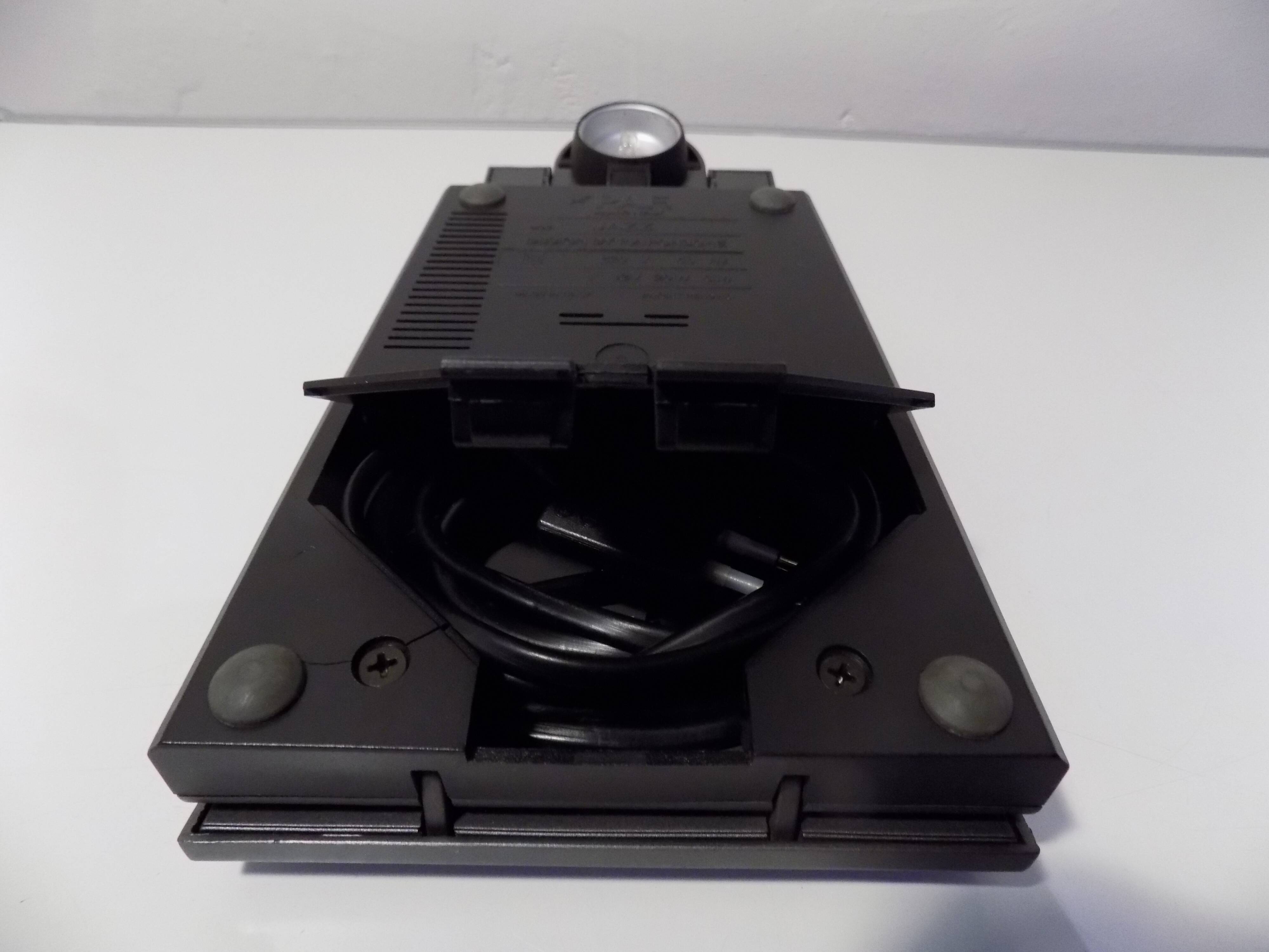 Lampe de table star trek par f.a. porsche