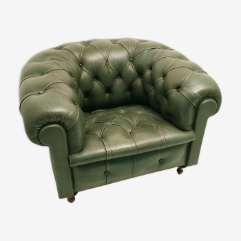 Former chesterfield green leather chair