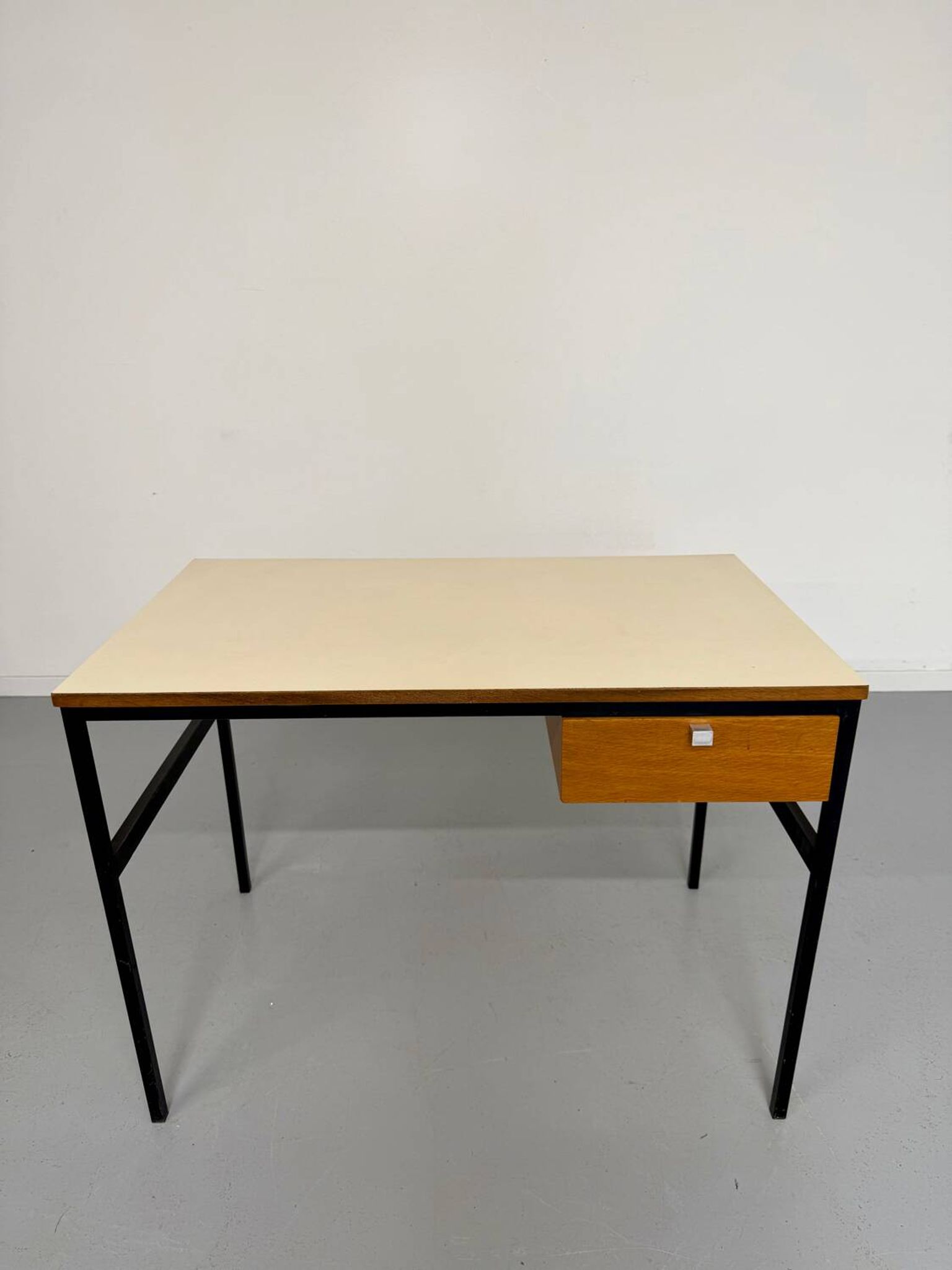 Vintage small desk designed by Pierre Paulin CM217 from the 1960s, wood and metal.