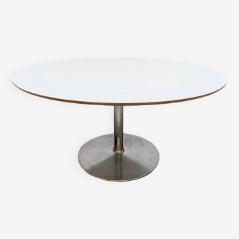 Dutch vintage design oval dining table Pierre Paulin Artifort