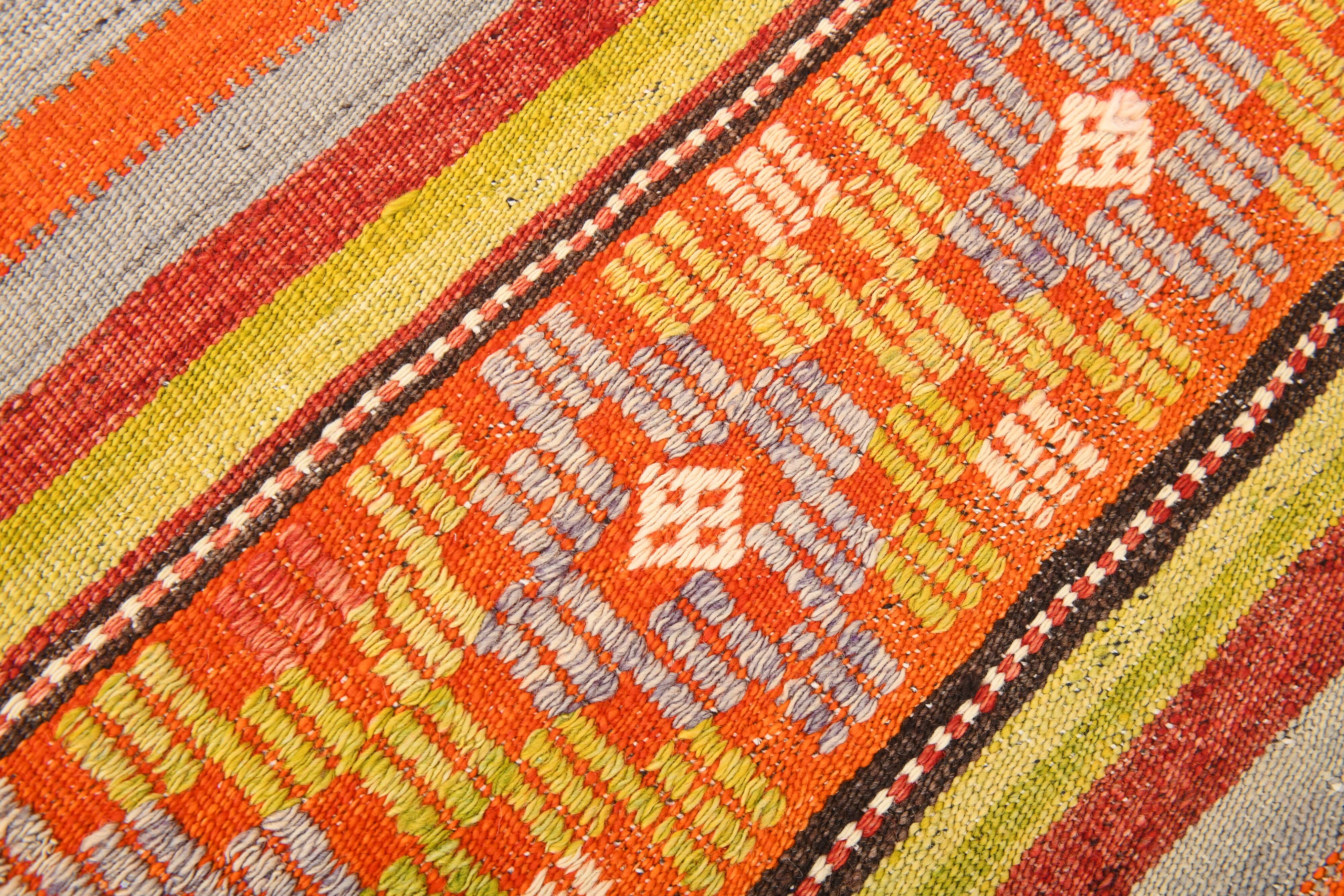 Tapis kilim bohème multicolore – pièce unique faite main, Style folklorique