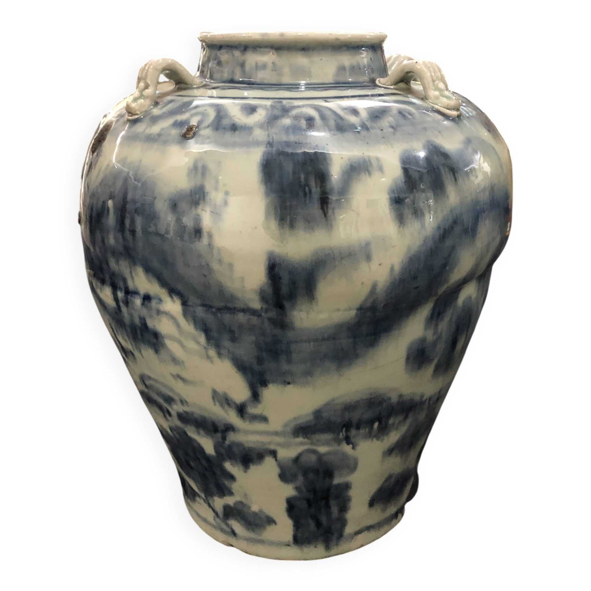 Ming vase in blue and white porcelain