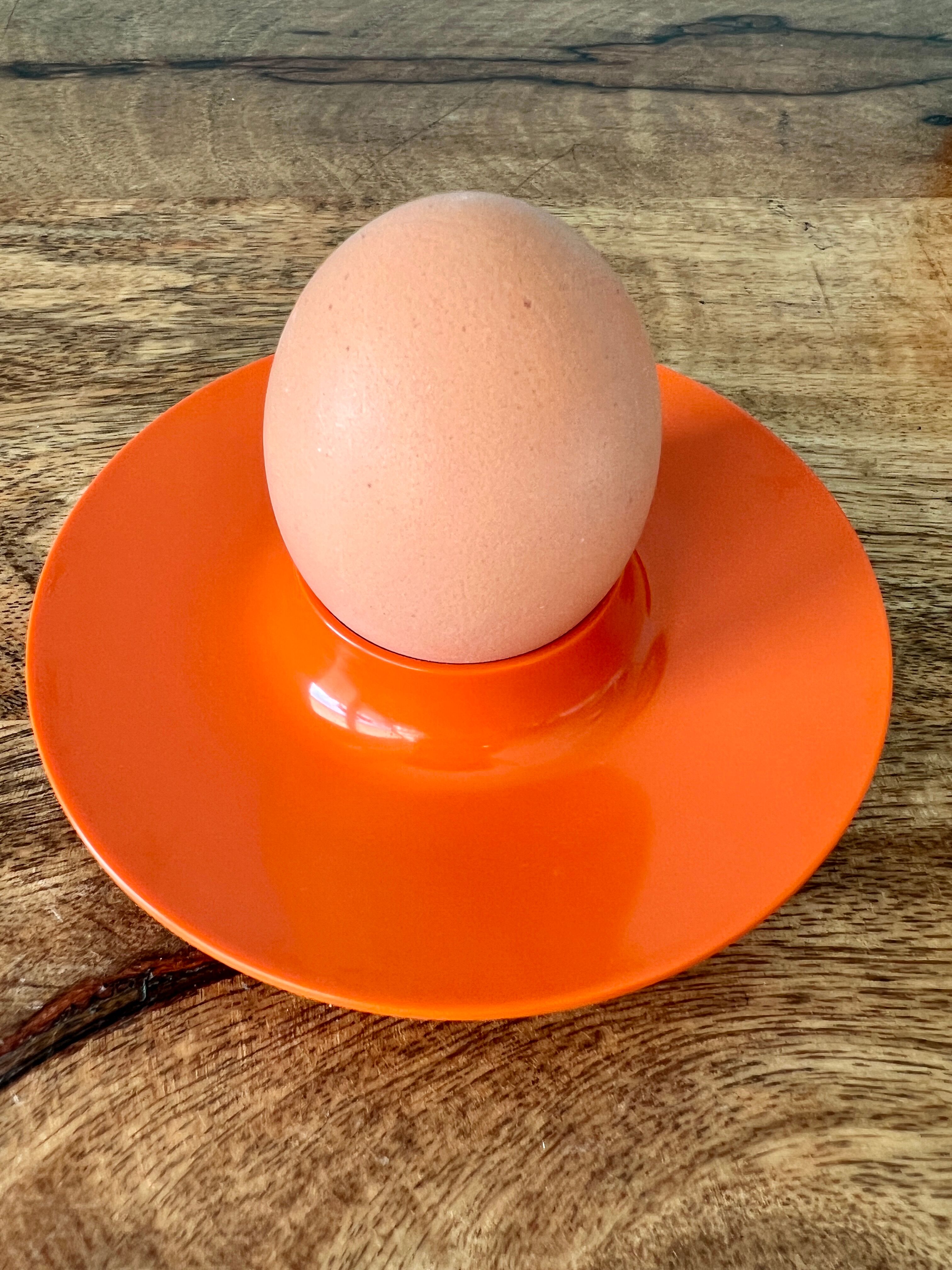 Rosti Mepal set of 6 orange egg cups, space age from Scandinavian design for apartment decoration