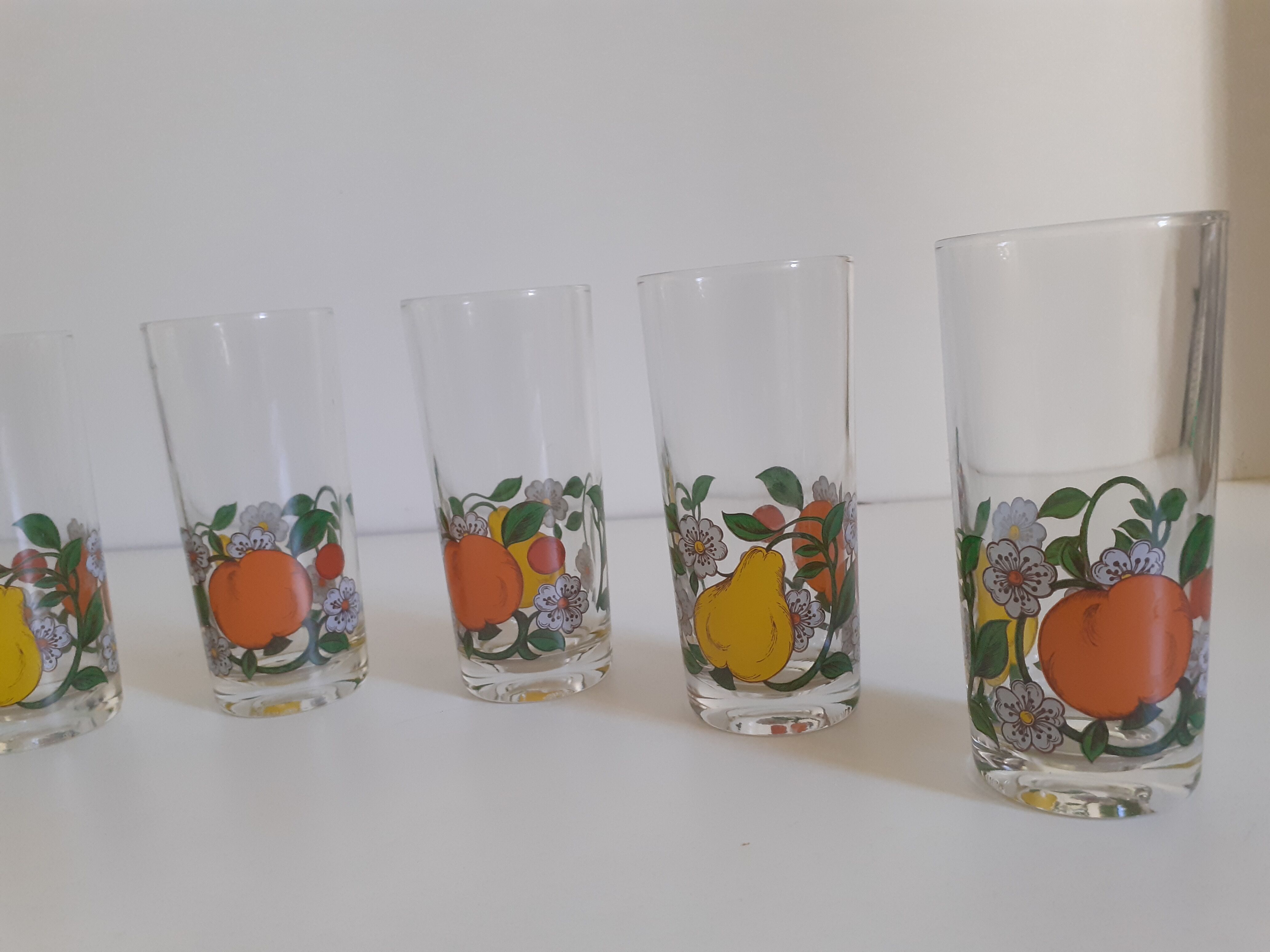 Fruit pattern glasses