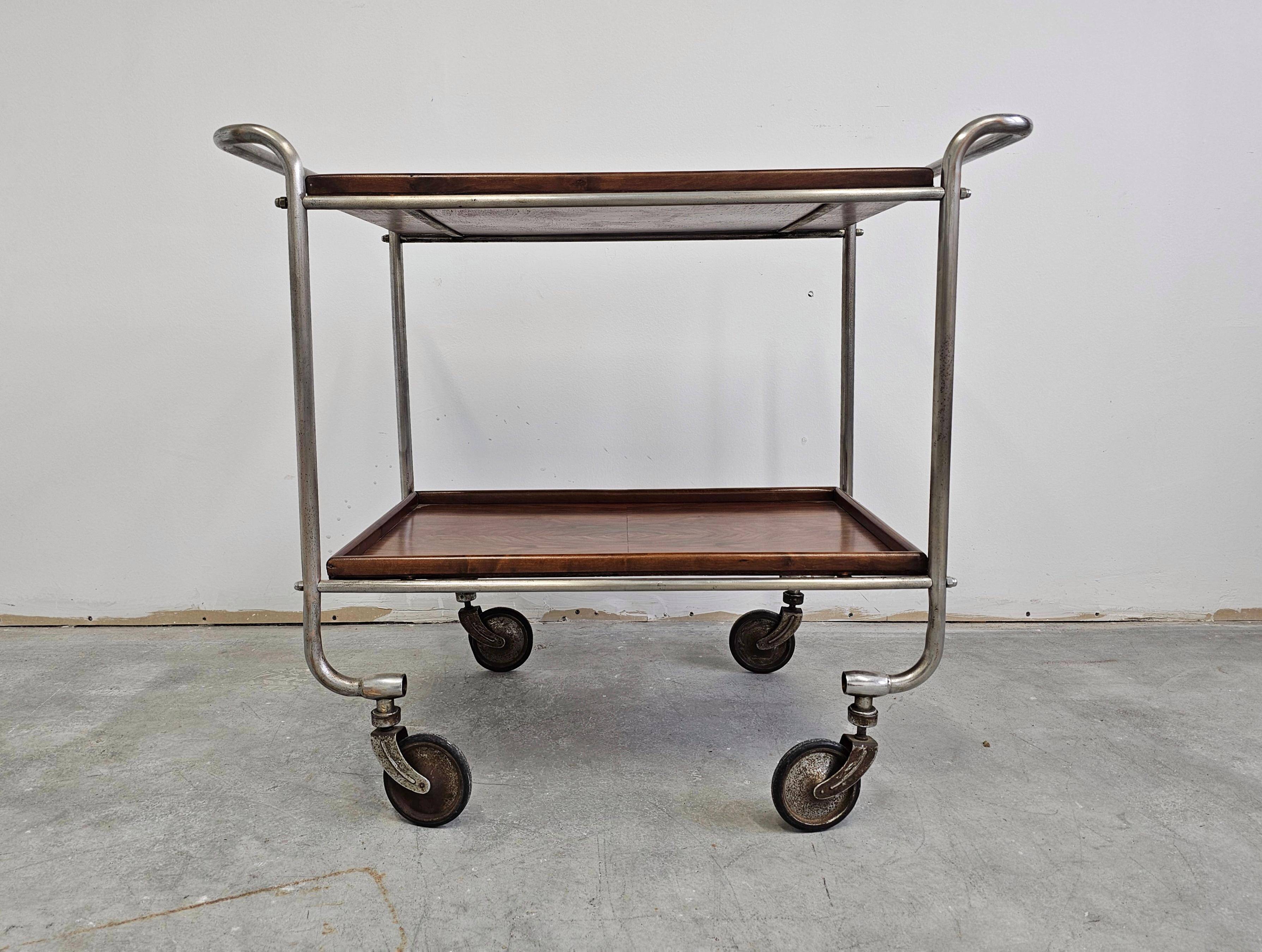 Bauhaus bar cart in walnut root veneer and steel