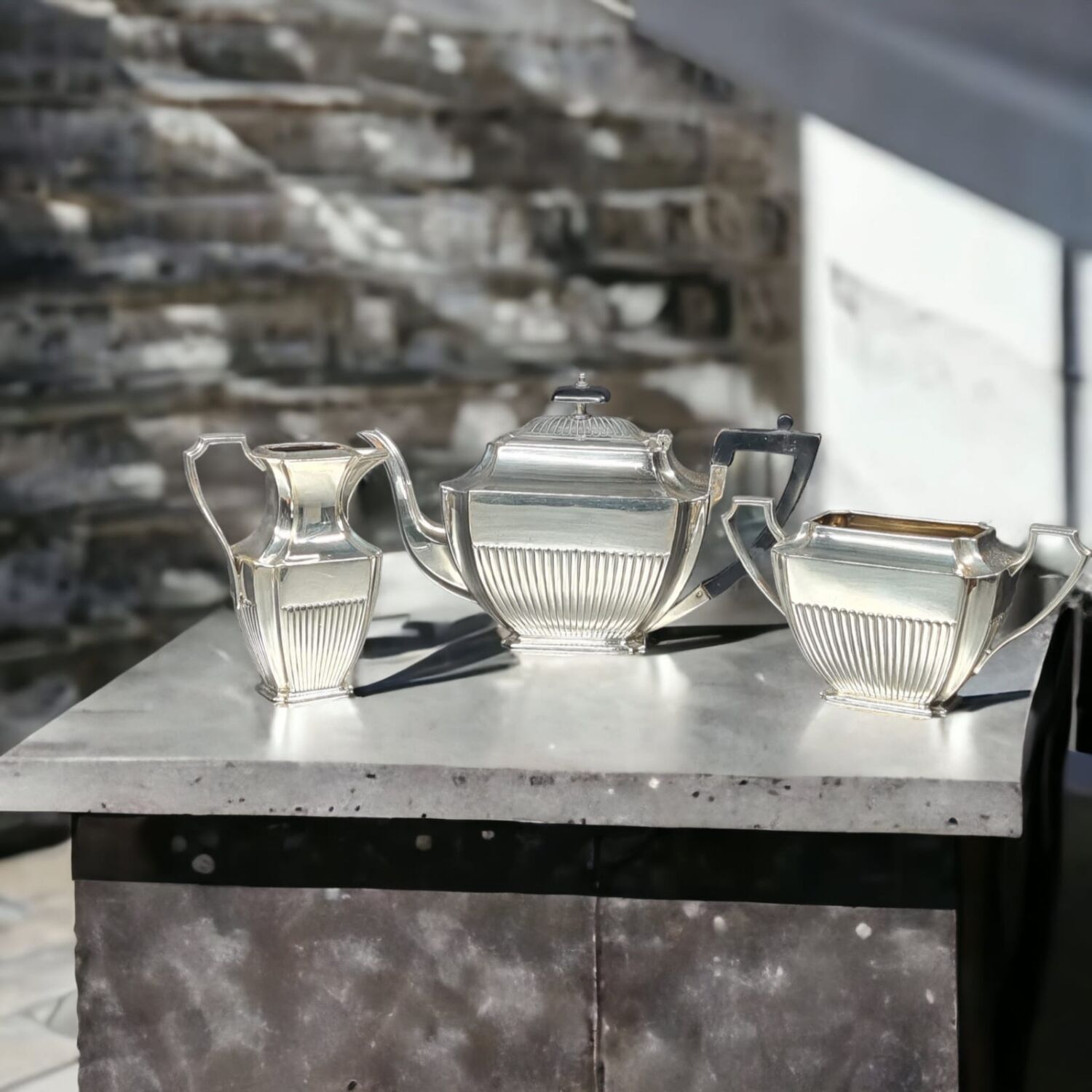 English tea set 1900 - 1920 in silver metal