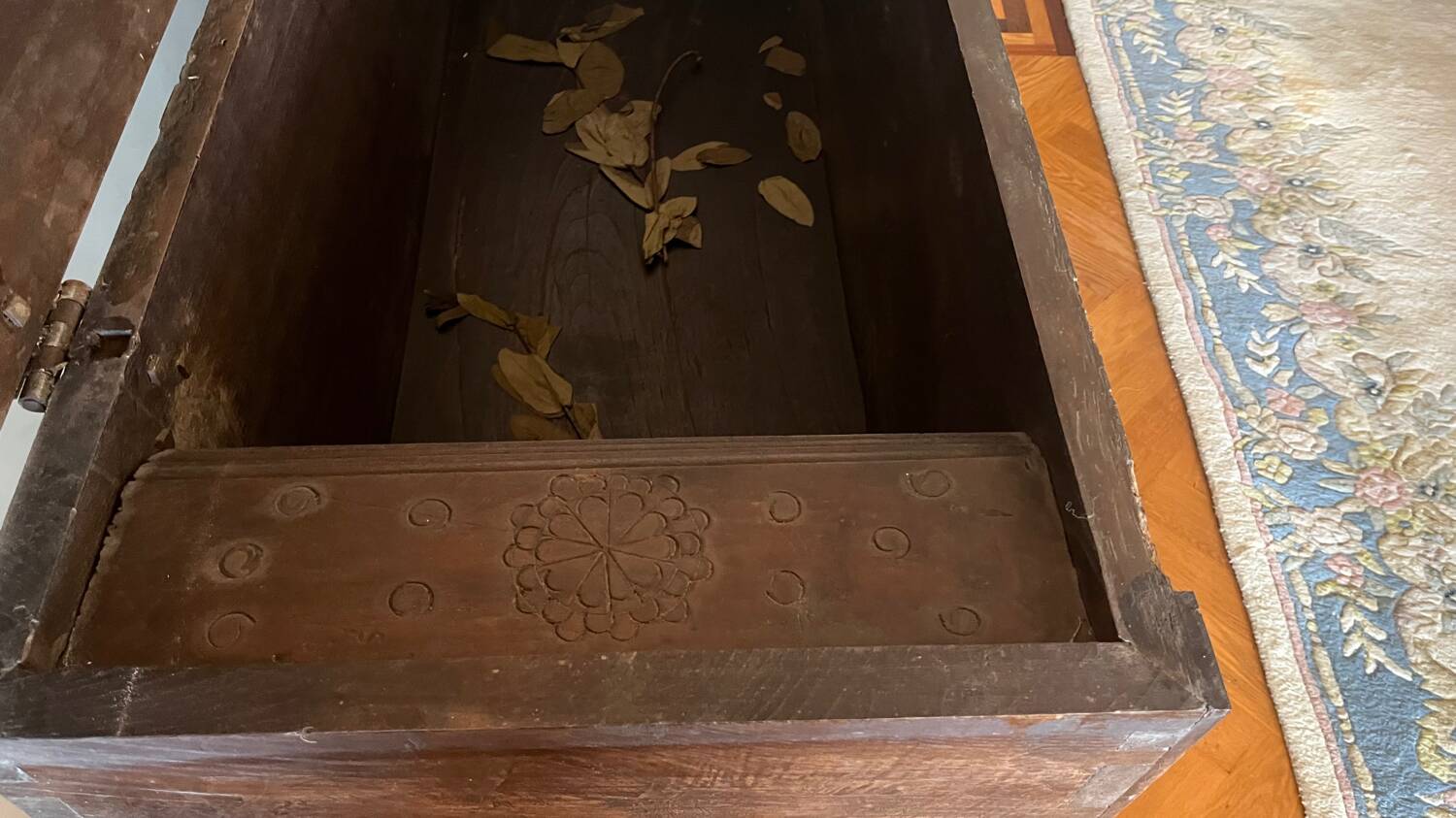 17th century chest