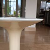 Tatay tulip-base stool