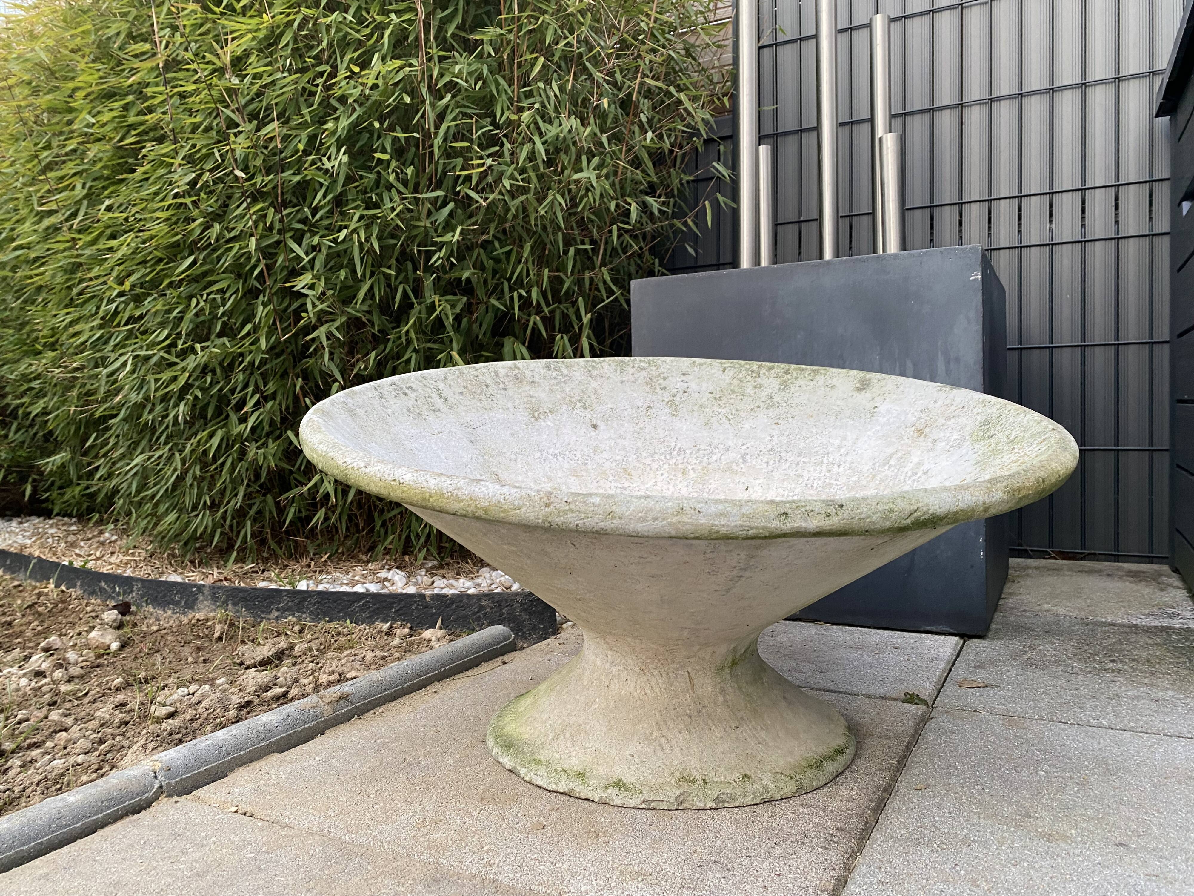 Diabolo slanted planter from the 70s