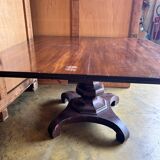 Square table in mahogany veneer