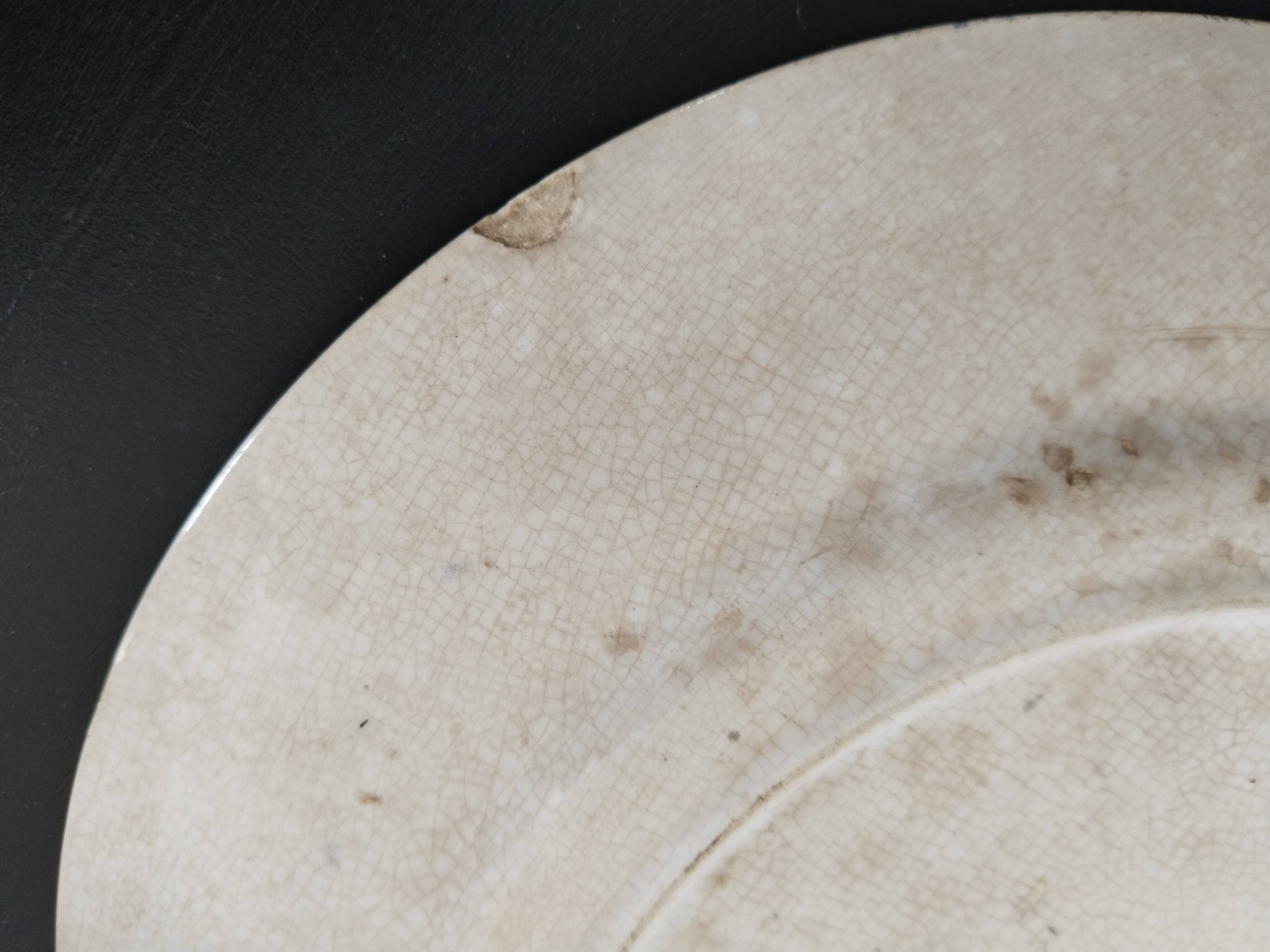 Flat plate or serving dish in Creil and Montereau earthenware, Linotte model