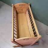 Late 19th century dutch pine wood rocking cradle