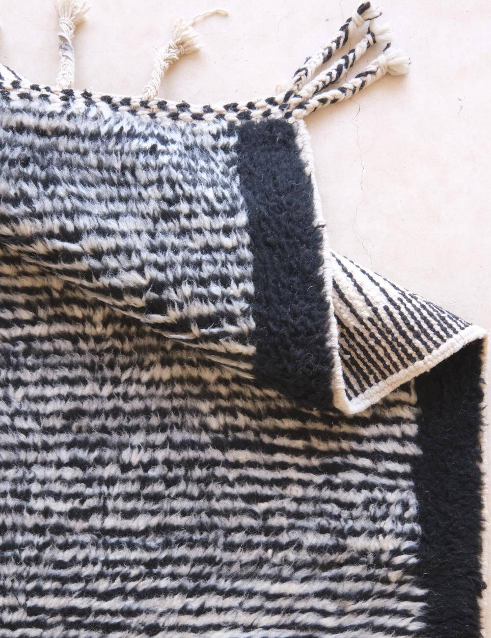 Modern Berber Rug - 227 x 119 cm