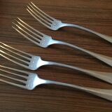 Silver metal cutlery