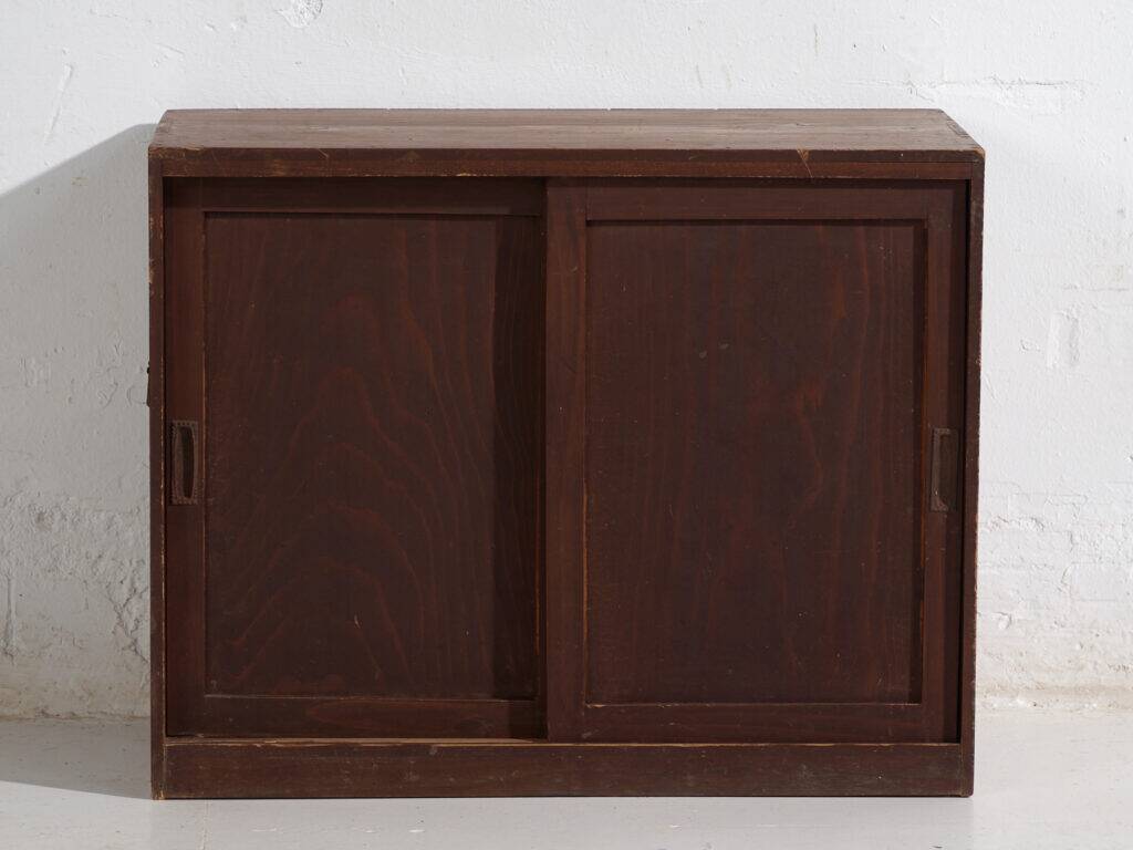 Small antique Japanese cabinet with sliding doors – Showa period (c. 1926-1945) #47