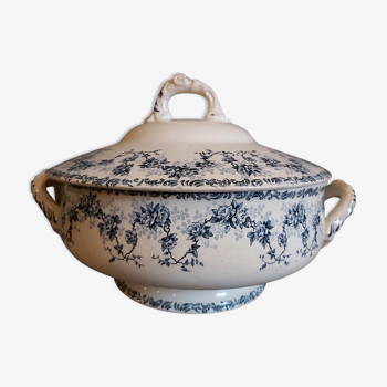 Vintage French soup tureen, late 19th century, from Emile Bourgeois