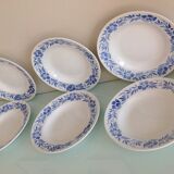 Suite de six assiettes creuses blanches à fleurs bleues par Moulin des Loups /vintage années 50-60
