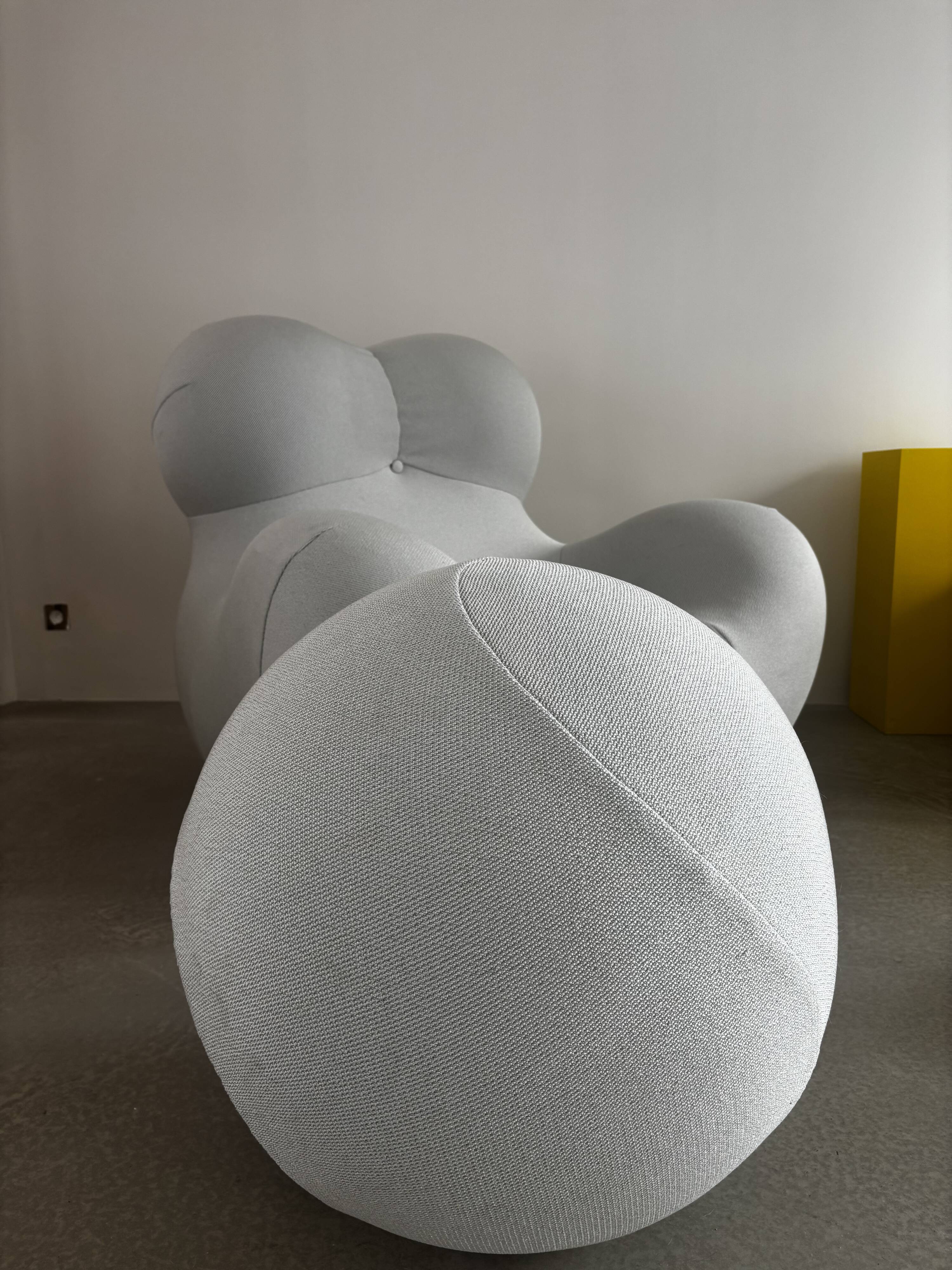 "la mama" armchair by Gaetano Pesce for B&B Italia