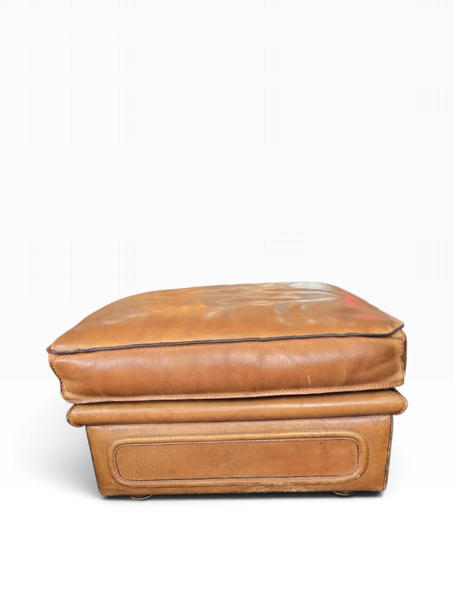 Roche Bobois vintage lounge from the 80s – cognac buffalo leather – 2 sofas + pouf