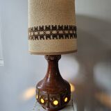 Vintage ceramic lamp with double lighting.