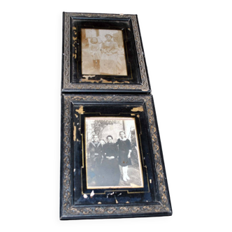 Set of 2 old photo frames in black wood and fixed under glass - black & white photographs 1900-20