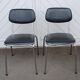 Paire de chaises vintage skaï et chrome