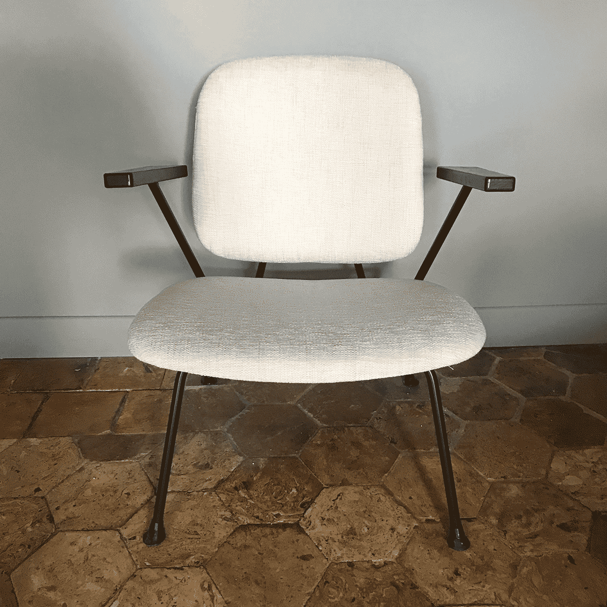 Kembo chair