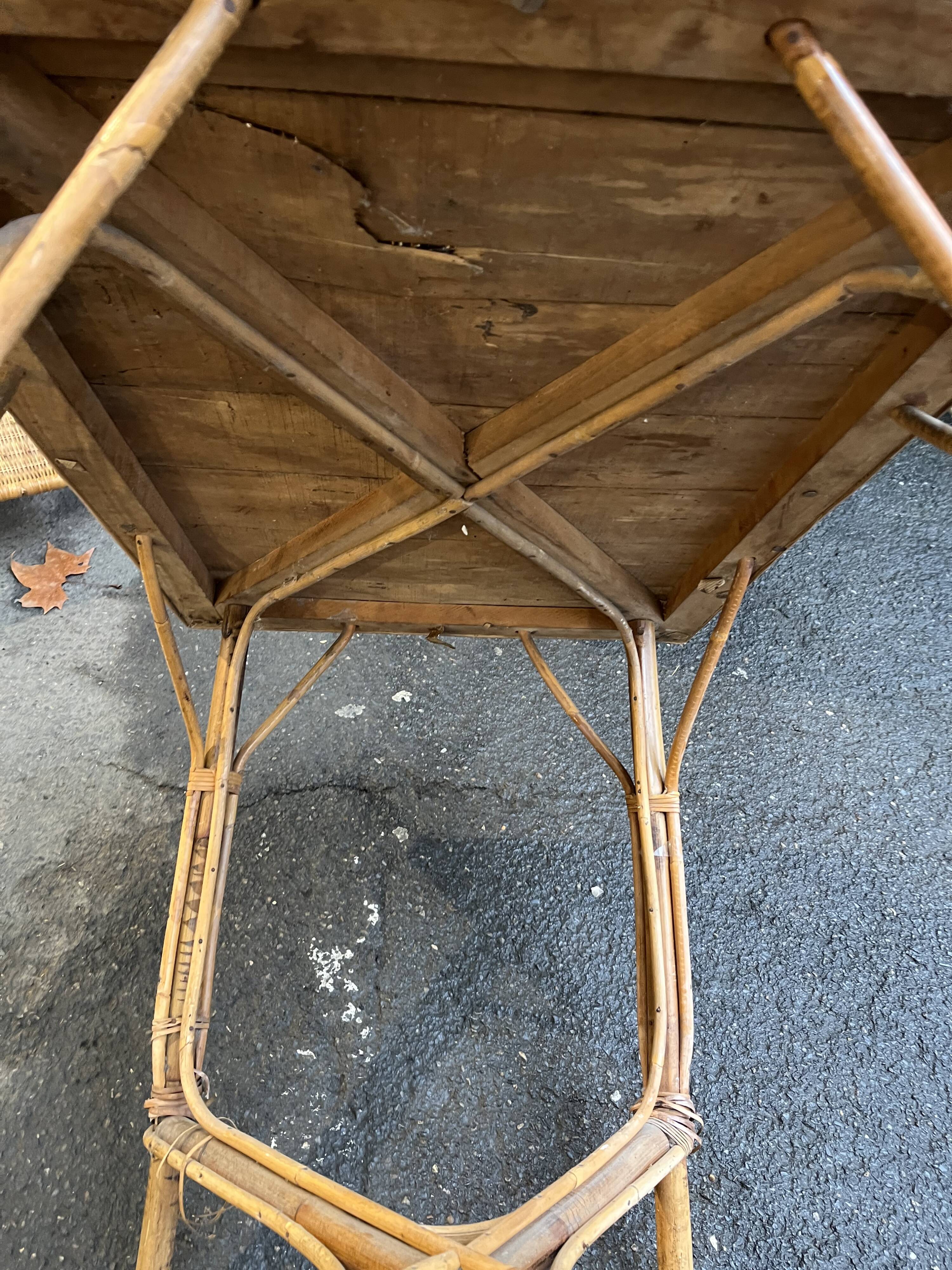 Rattan table