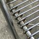 Paire de chaises Wire Till Behrens design annees 80