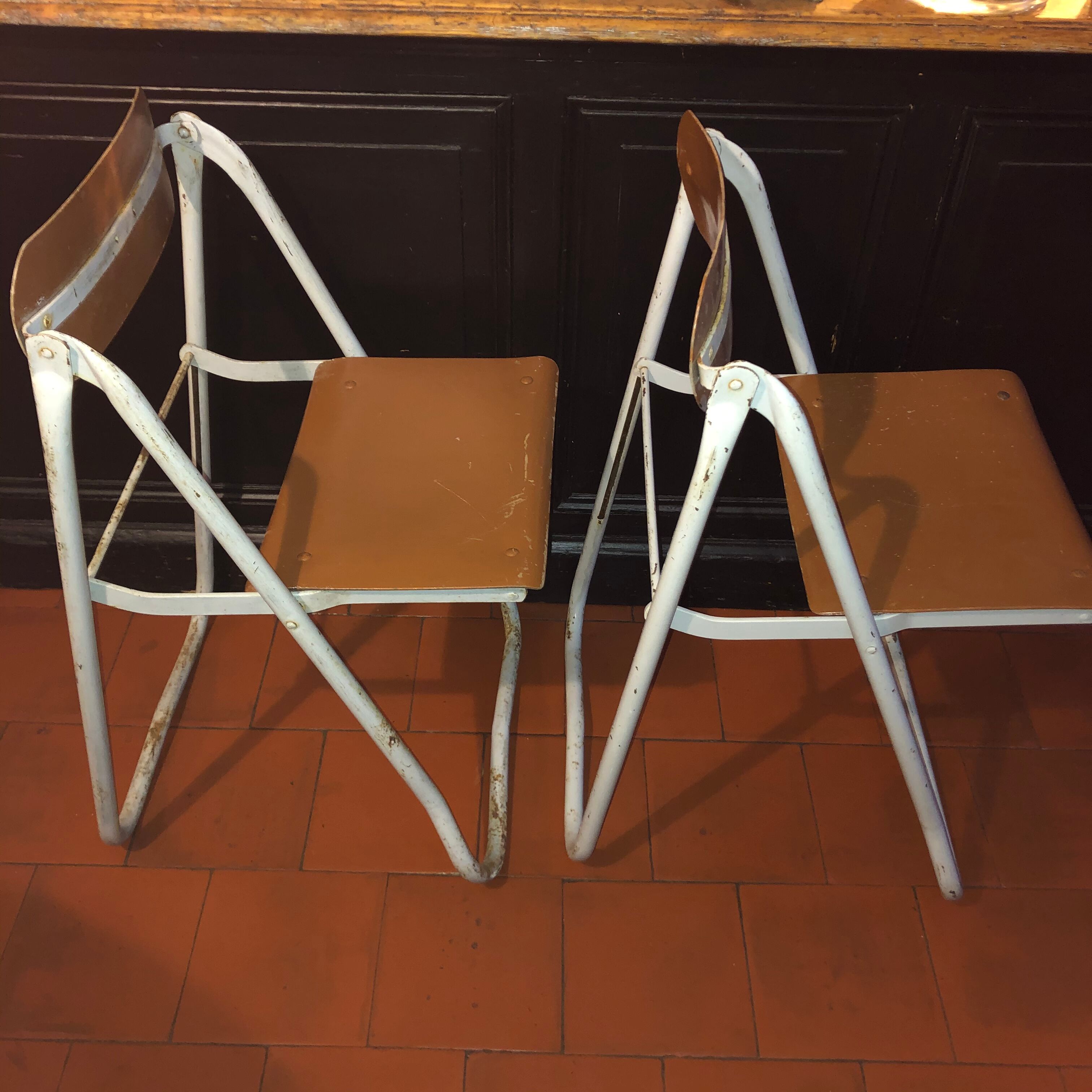 Pair of Chairs Bienaise Nelson brothers circa 1920/1930