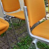 Serie de 6 chaises de Giancarlo Piretti édition Castelli