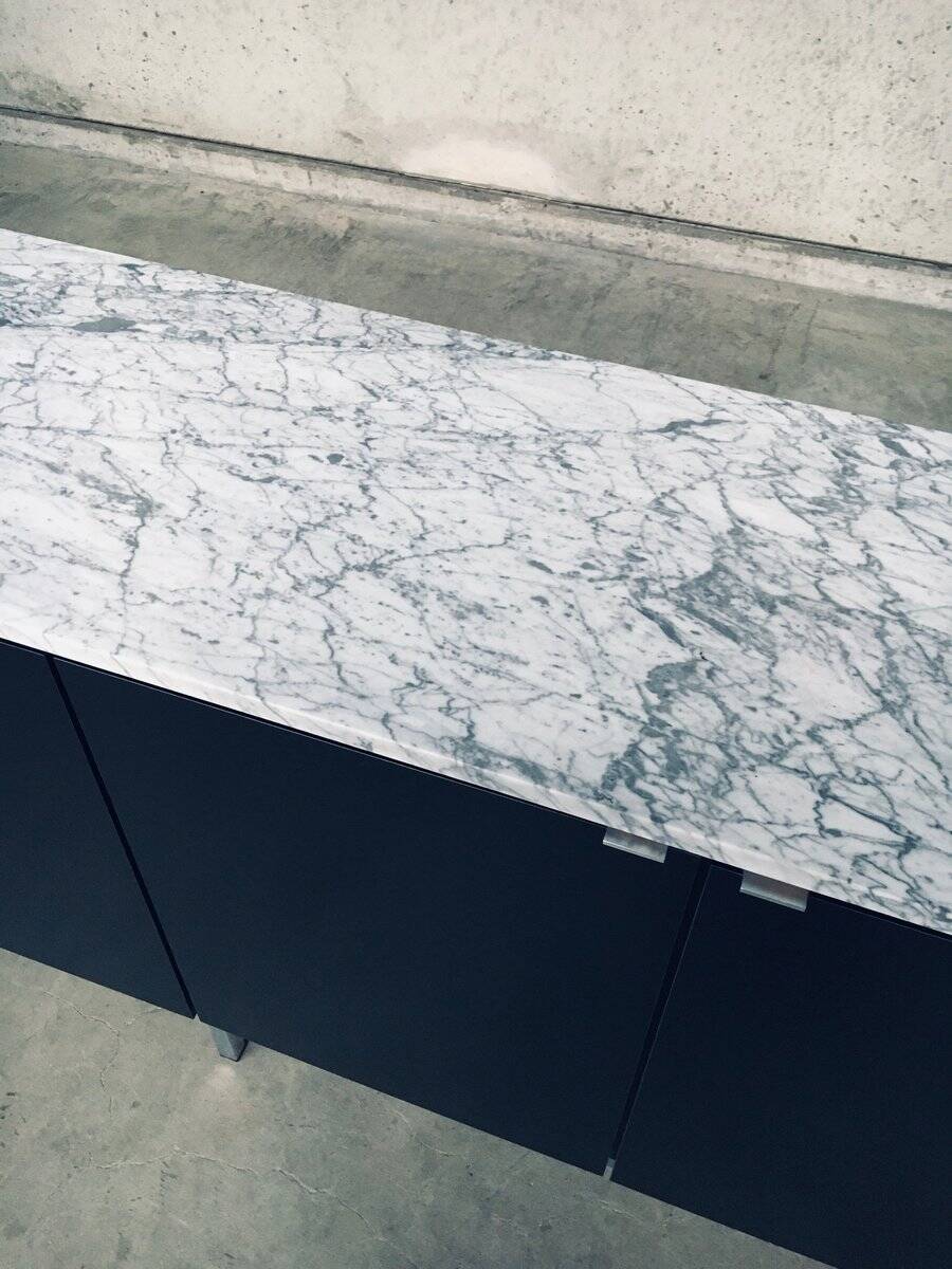 Mid-Century Modern Credenza attributed to Florence Knoll for Knoll Inc / Knoll International, 1970s