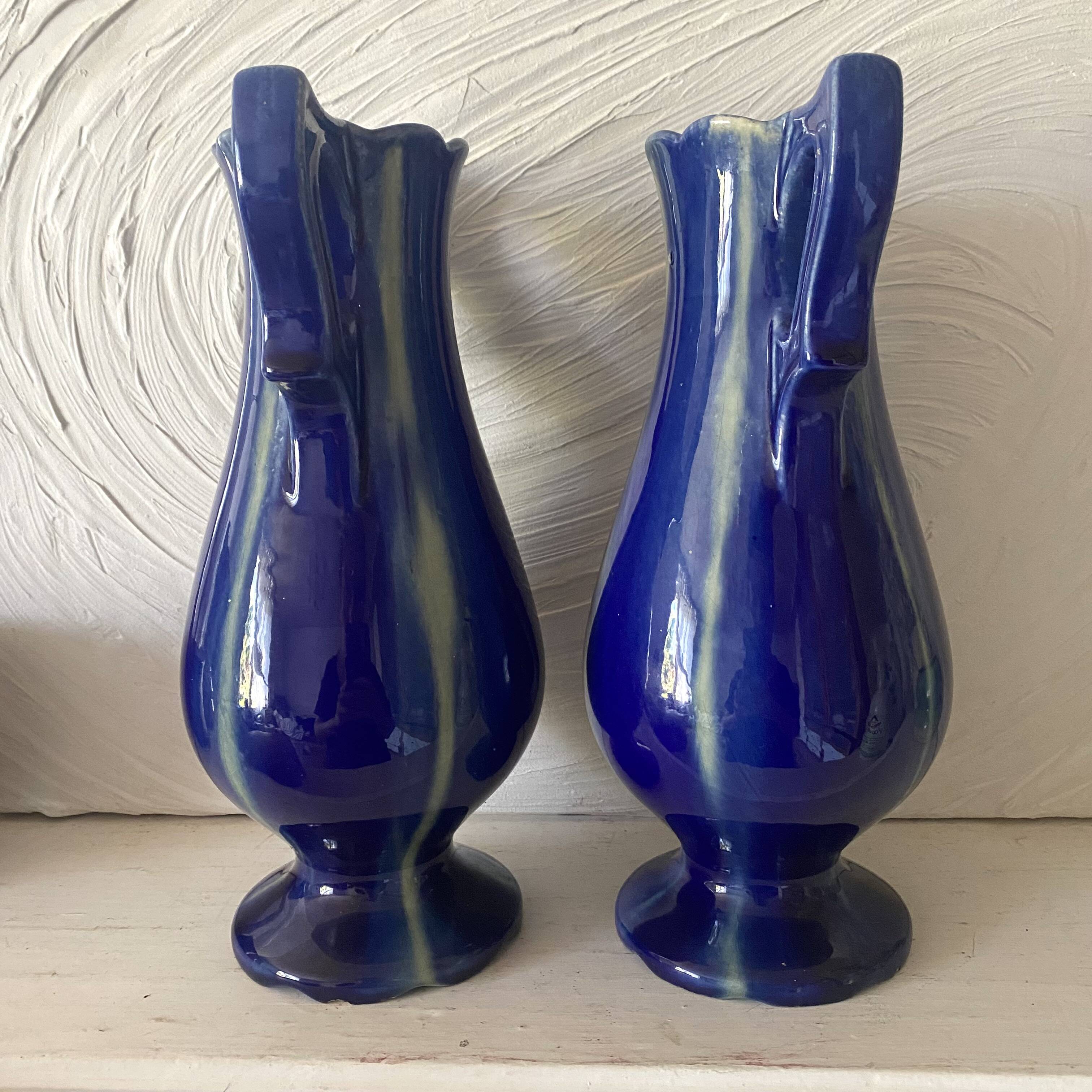 Pair of Art Deco vases in faience from Vierzon, Louis Gueule, cobalt blue.