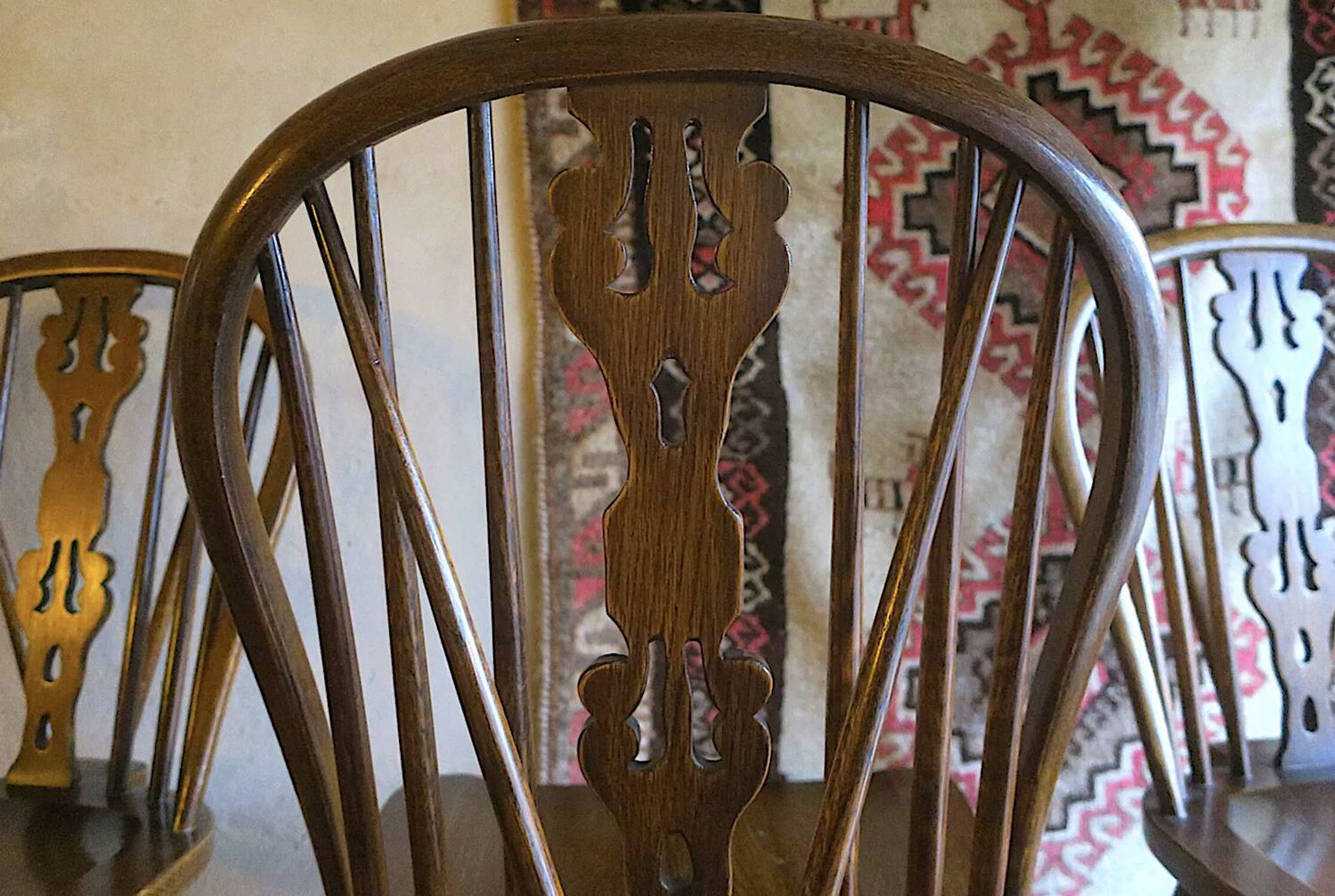Lot de 6 chaises Windsor à dossier lyre en chêne massif, années 1960