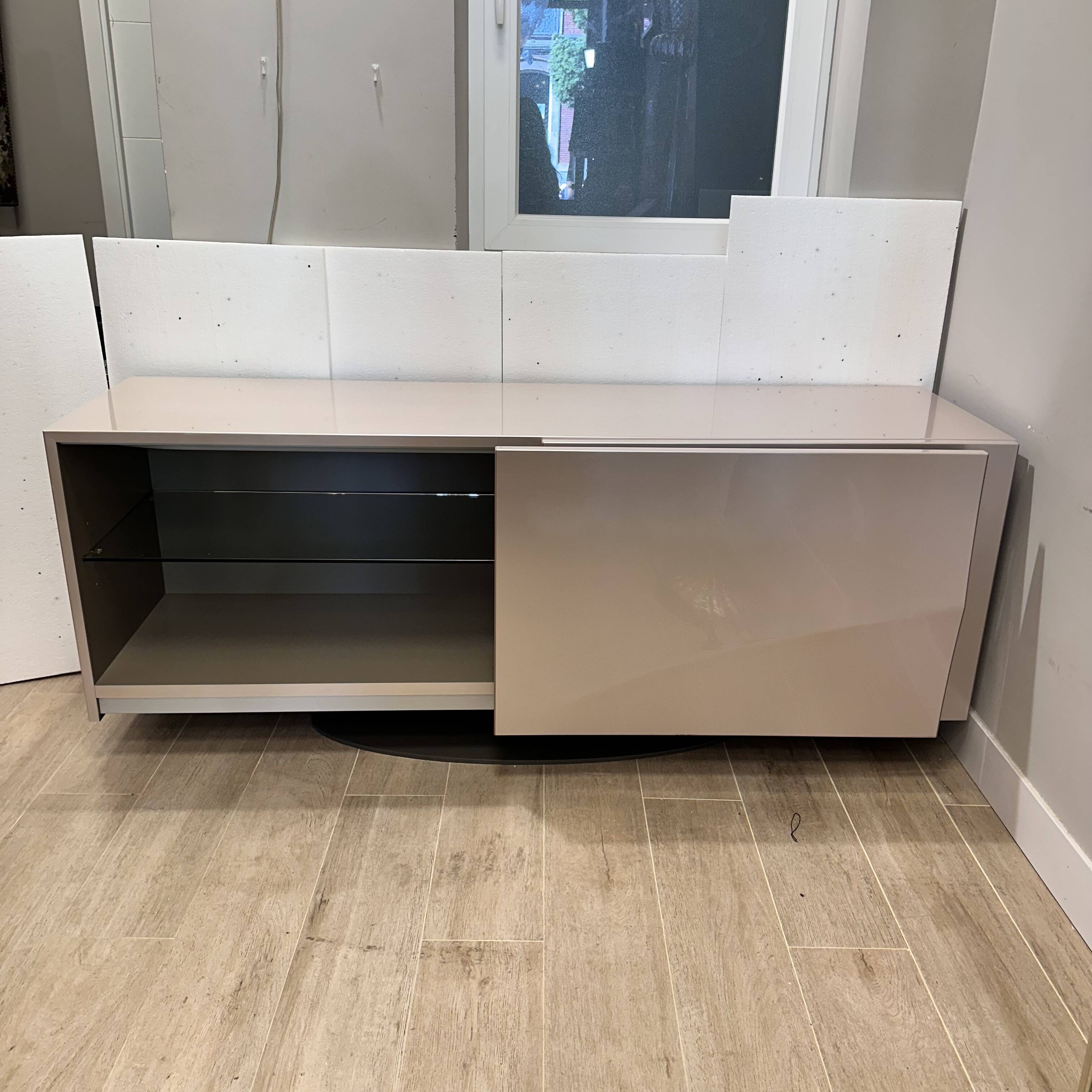 Buffet / sideboard "Speed Up", Sacha Lakic for Roche Bobois, contemporary design – France