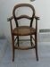 ancienne chaise haute enfant cannée