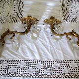 Set of scones has pampille