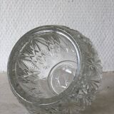Vase boule en verre moulé ancien