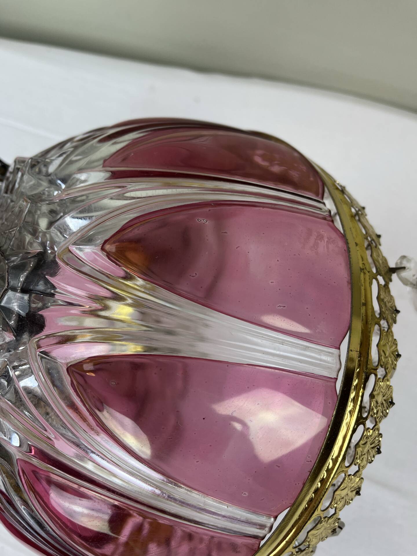 Suspension en verre ciselé avec pampilles