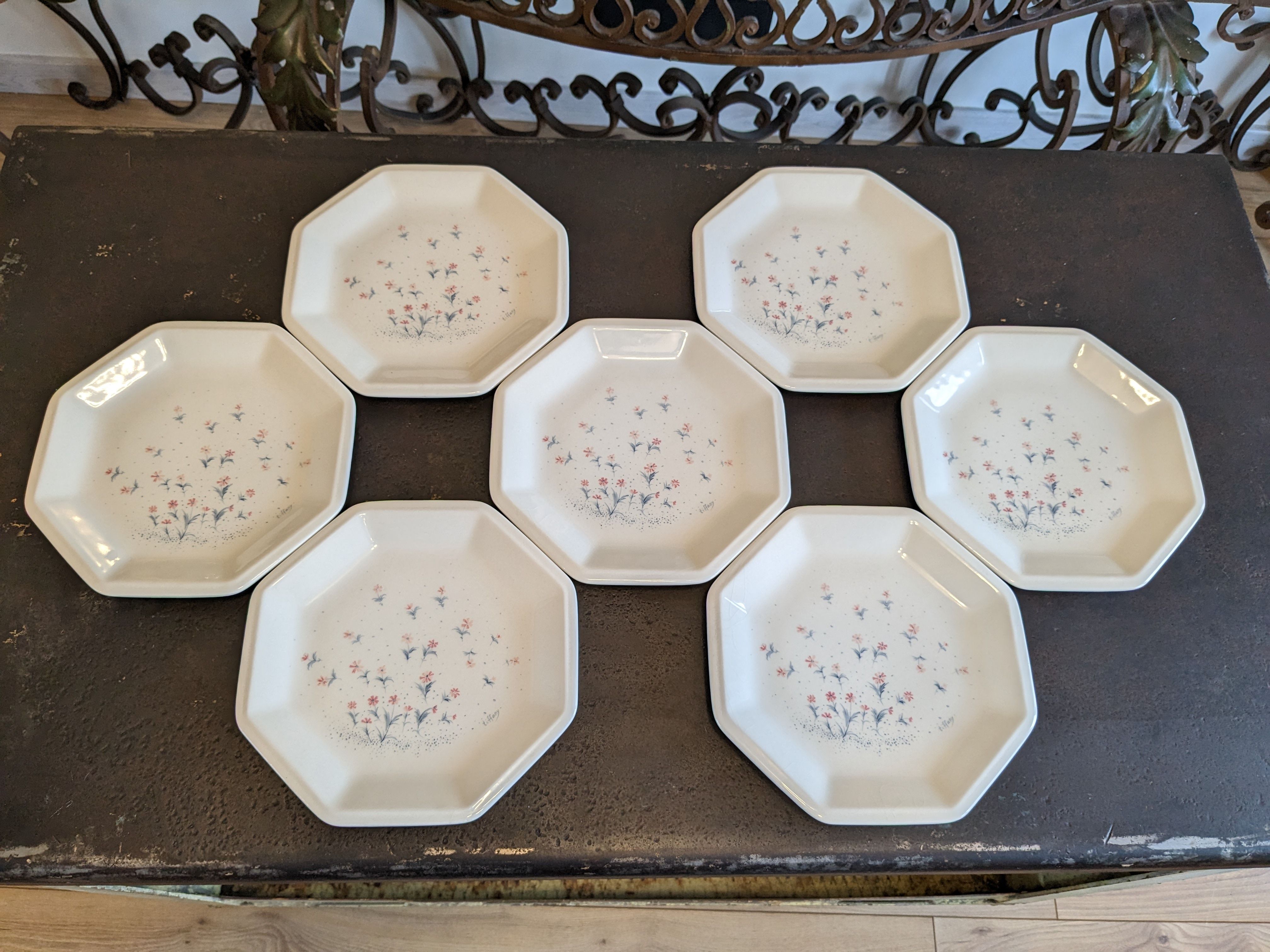 Set of 7 flat plates dessert starter signed from Tiffany Italy